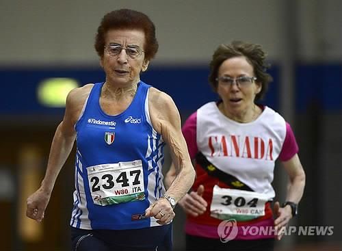 고령 여성 육상선수 엠마 마리아 마첸가