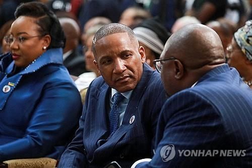 지난 3월 21일(현지시간) 나미비아 대통령 취임식장의 두마 보코 보츠와나 대통령