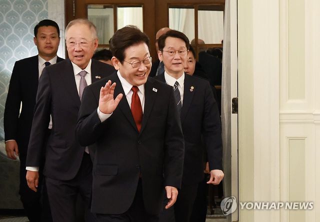 이재명 대통령, 한미 비즈니스 라운드테이블 참석