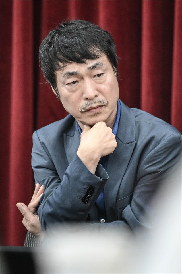 '퉁소소리' 고선웅 연출