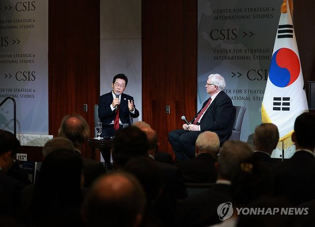 CSIS 소장 질문에 답하는 이재명 대통령