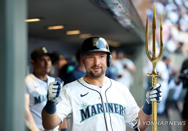 MLB에서 포수로는 처음으로 50홈런을 친 시애틀 매리너스 칼 롤리