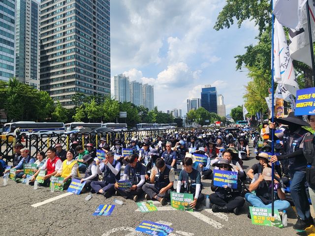 발전소 비정규직 노동자 총파업대회