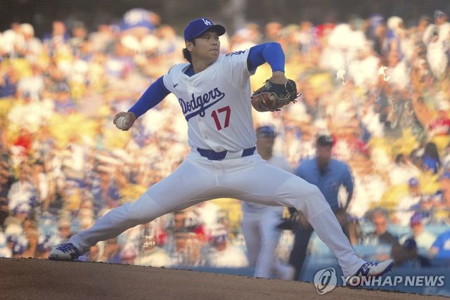 27일 다저스 홈경기에서 투구하는 오타니 쇼헤이