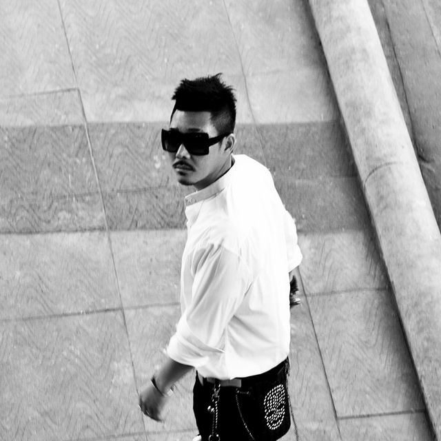 가수 겸 프로듀서 이현도