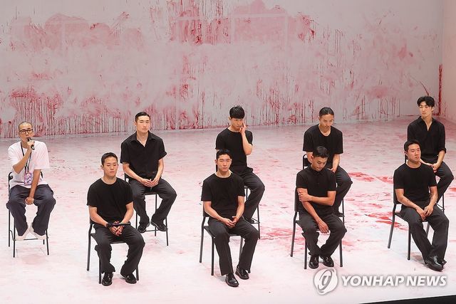 김성훈 on Sync Next 25 'Pink' 언론공개 및 기자간담회