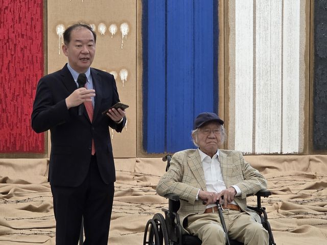 하종현 작가와 하윤 이사장