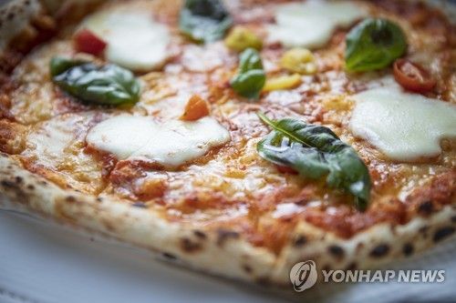 이탈리아 전통 피자
