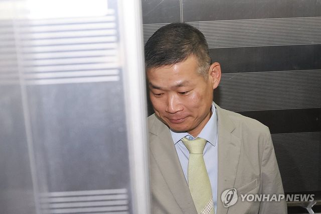 김동혁 전 국방부 검찰단장, 피의자 신분으로 해병특검 출석