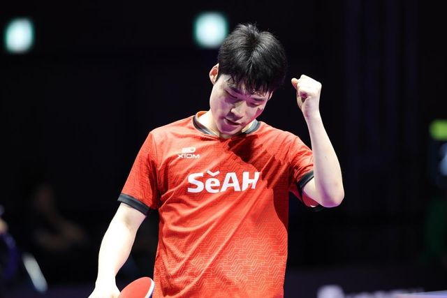 프로탁구리그 경기 승리 후 기뻐하는 장우진 