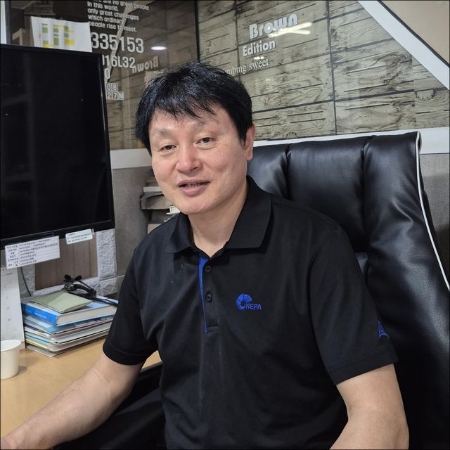 연합뉴스와 인터뷰 중인 유진수 대표