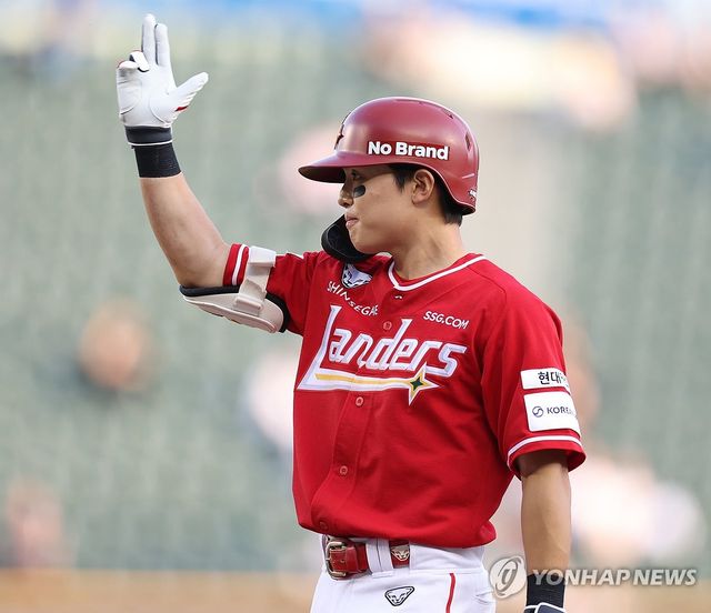 정준재 '적시타, 빵야!'