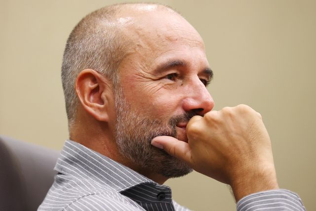 연합뉴스와 인터뷰하는 로렌스 르네스