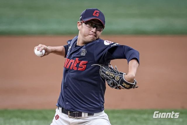 3일 고척 키움전에서 역투하는 롯데 박세웅