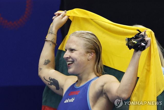 여자 평영 50ｍ에서 대회 4연패를 이룬 루타 메일루티테.