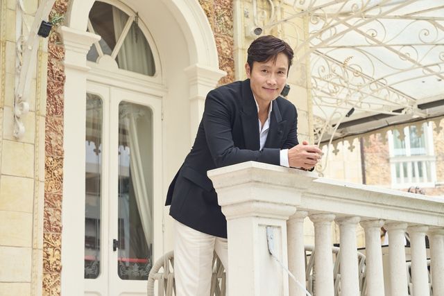 영화 '어쩔수가없다'의 배우 이병헌