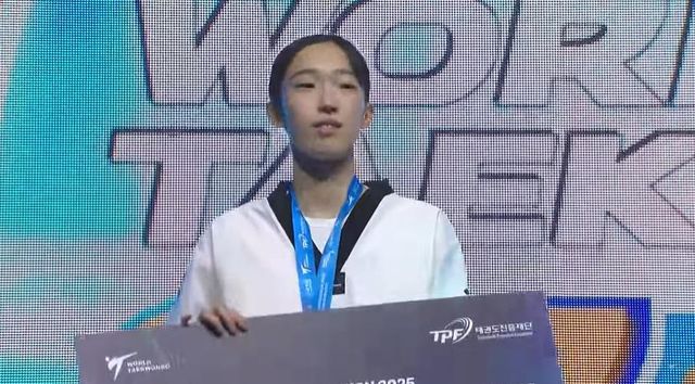 은메달 딴 김유진