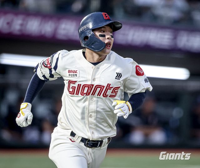 롯데 이호준, 솔로포