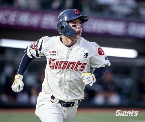 롯데 이호준, 솔로포