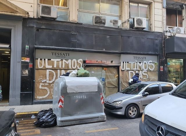 부에노스아이레스의 쓰레기 컨테이너