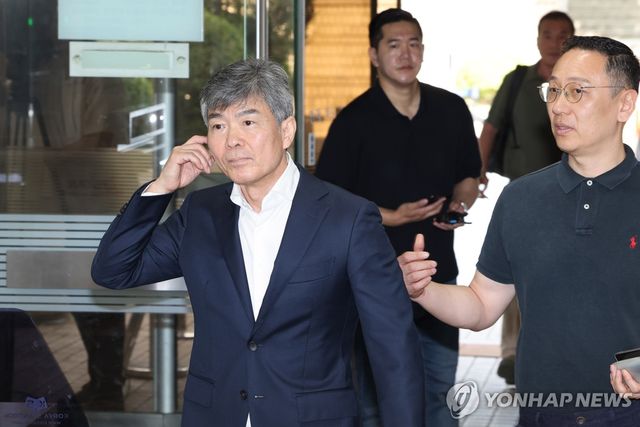 법원 출석하는 이종호 전 블랙펄인베스트 대표