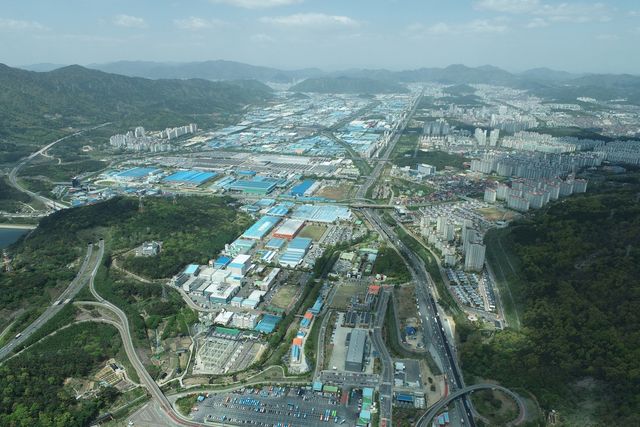 창원국가산단 전경