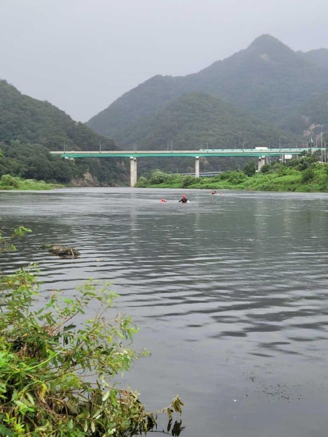 익수자 수색하는 119구조대원들