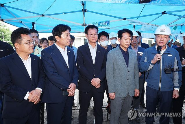 포스코이앤씨 사고 현장 찾은 을지로위원회