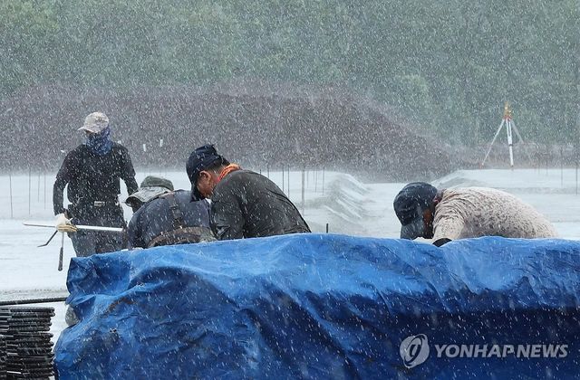 제주 곳곳 국지성 소나기