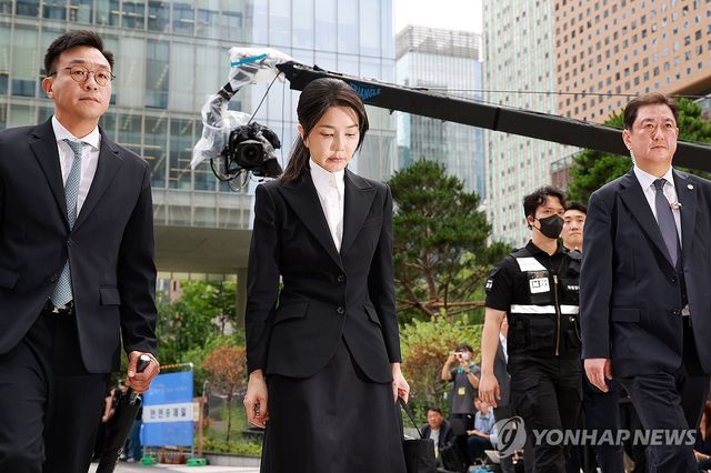 특검 향하는 김건희