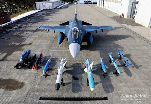 일본 항공자위대 F-2 전투기