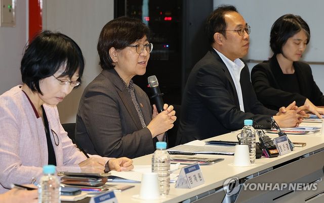 환자·소비자단체 만난 정은경 복지 장관