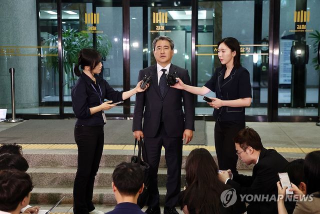 발언하는 송진호 변호사