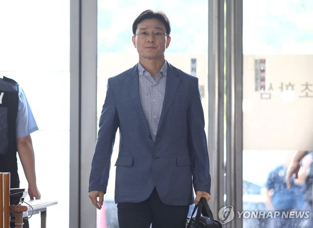 특검 출석하는 임성근 전 사단장