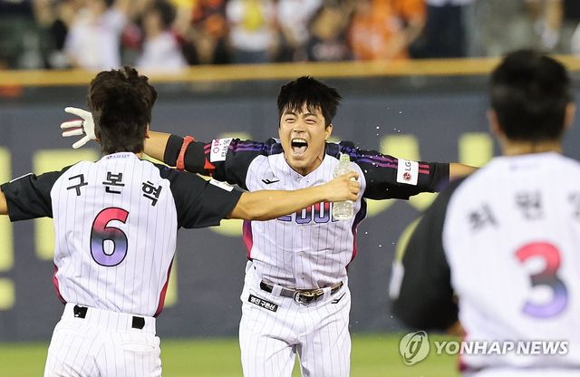 천성호 '끝내기는 나!'