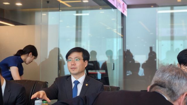 여한구 산업통상자원부 통상교섭본부장, 암참 간담회