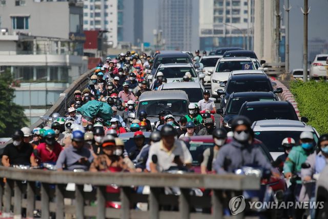 하노이의 오토바이 물결