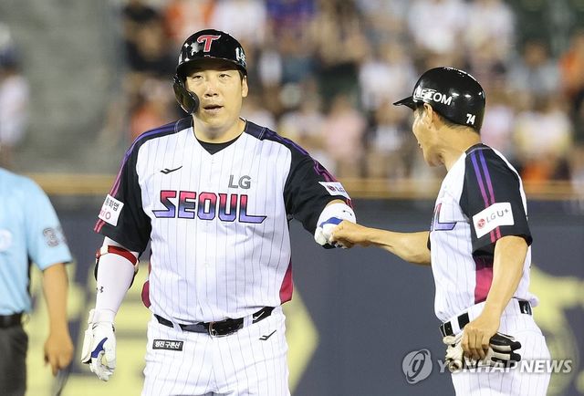 김현수, KBO 리그 역대 4번째 2500 안타