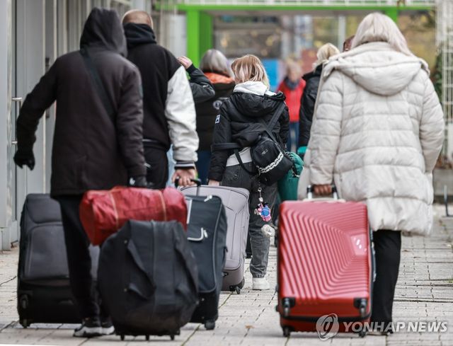 2024년말 독일에서 이동중인 이주민들 