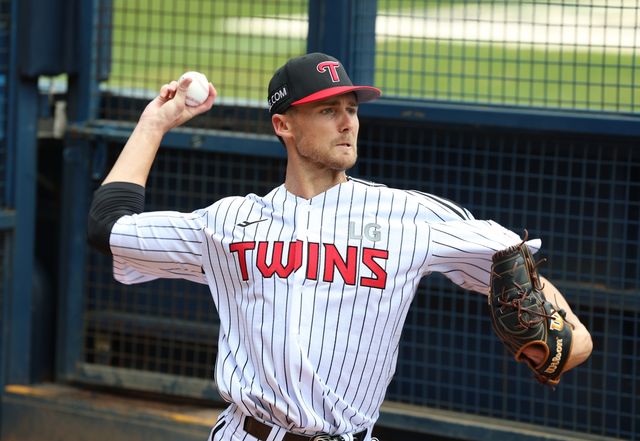 LG 새 외국인 투수 톨허스트