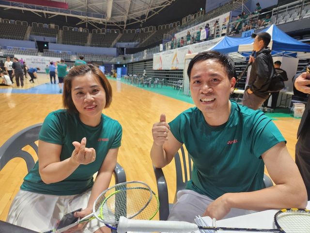 다문화 배드민턴대회 성인부 우승 윤태흥·원지혜 씨