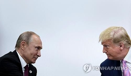 2019년 6월 오사카에서 만났던 트럼프와 푸틴