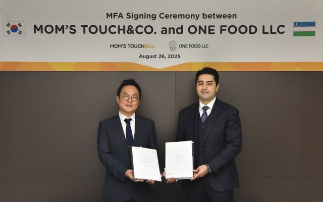 맘스터치, 우즈벡 기업 원푸드와 MF 계약 체결