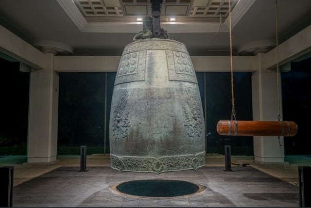 성덕대왕신종 근경