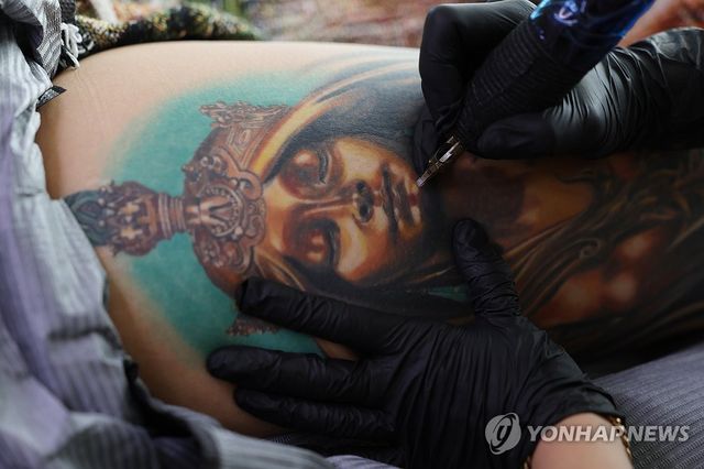 문신사법, 국회 복지위 통과…합법화될까