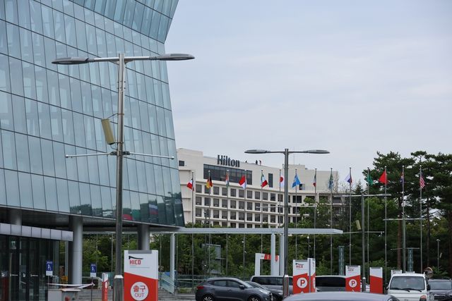 아시아태평양경제협력체(APEC) 정상회의 주행사장 건너편 호텔