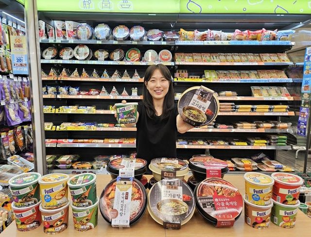 CU, 가을 맞아 하동관 고기곰탕 등 국물류 상품 확대