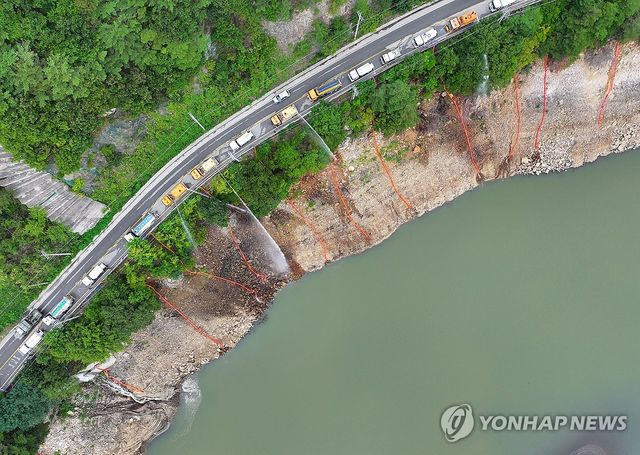 강릉 오봉저수지 수위를 높여라
