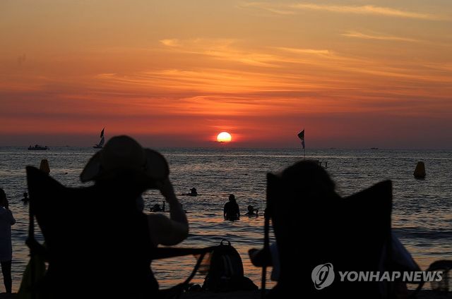 뜨거운 태양 '안녕'