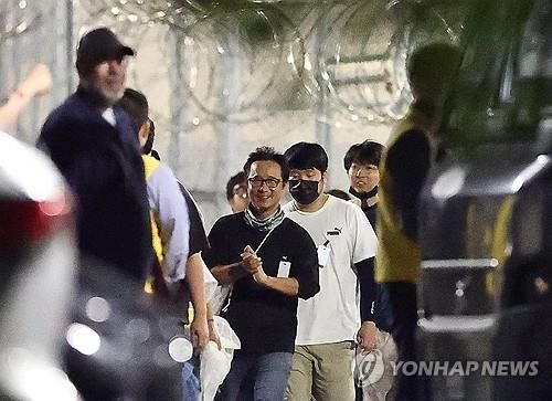 '기다리던 집으로'